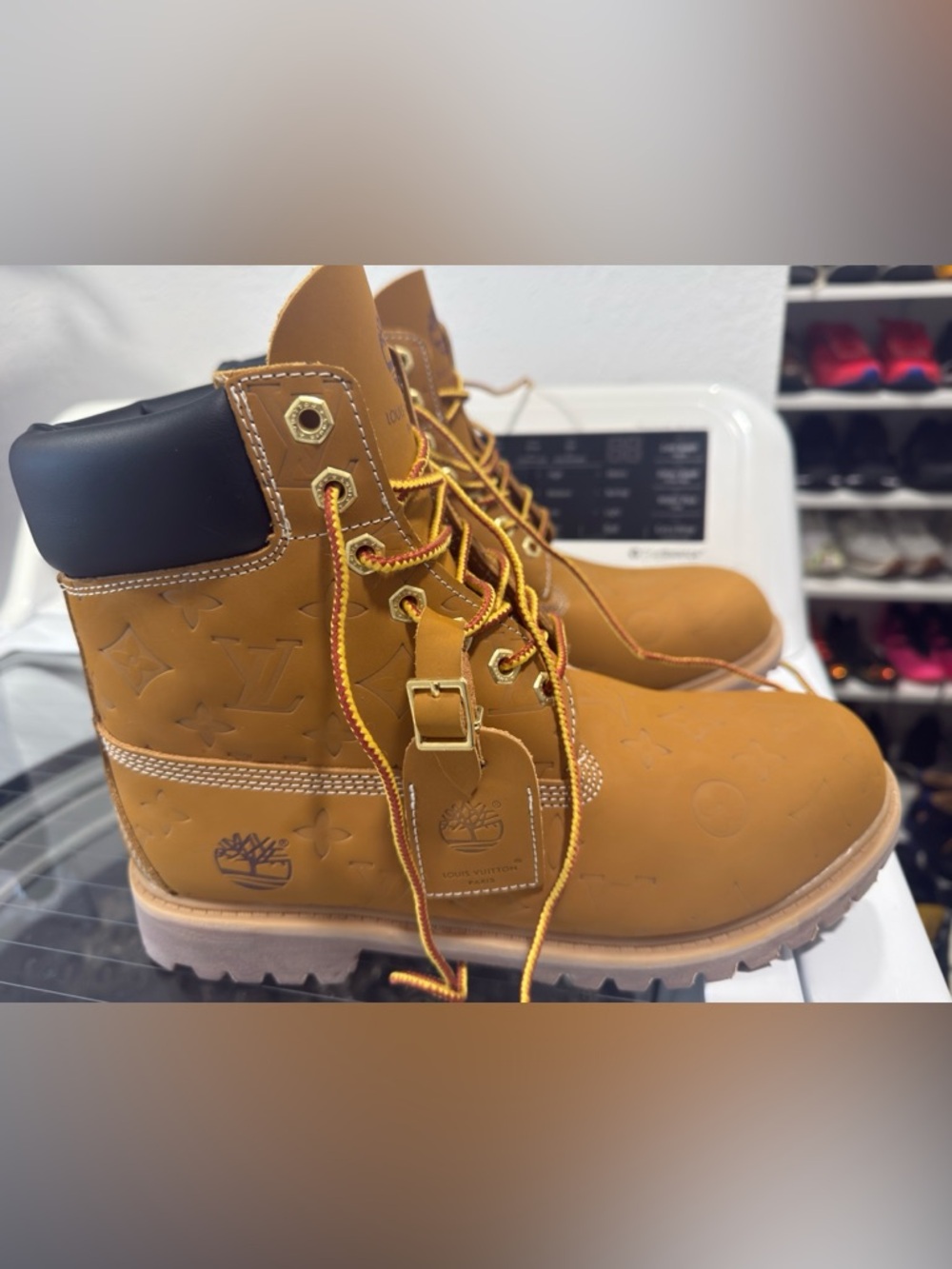 Louis Vuitton timberland tBrown Leather Boot with Red-Trim Laces - Picture 2 of 7